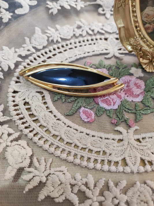 Vintage Signed MONET Onyx Black Enamel Long Oval Gold Tone Pin Brooch